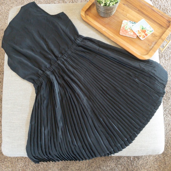 SOLD Merona Sleeveless Dress - Picture 3 of 4